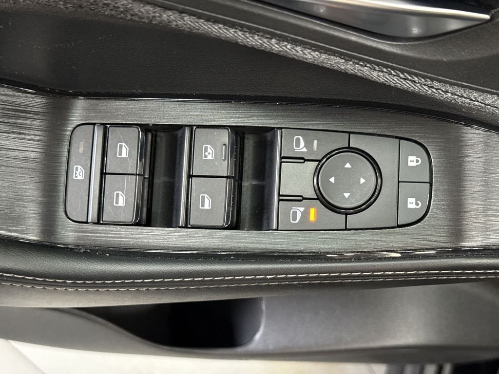 Used 2023 Super Black Nissan SV image 15