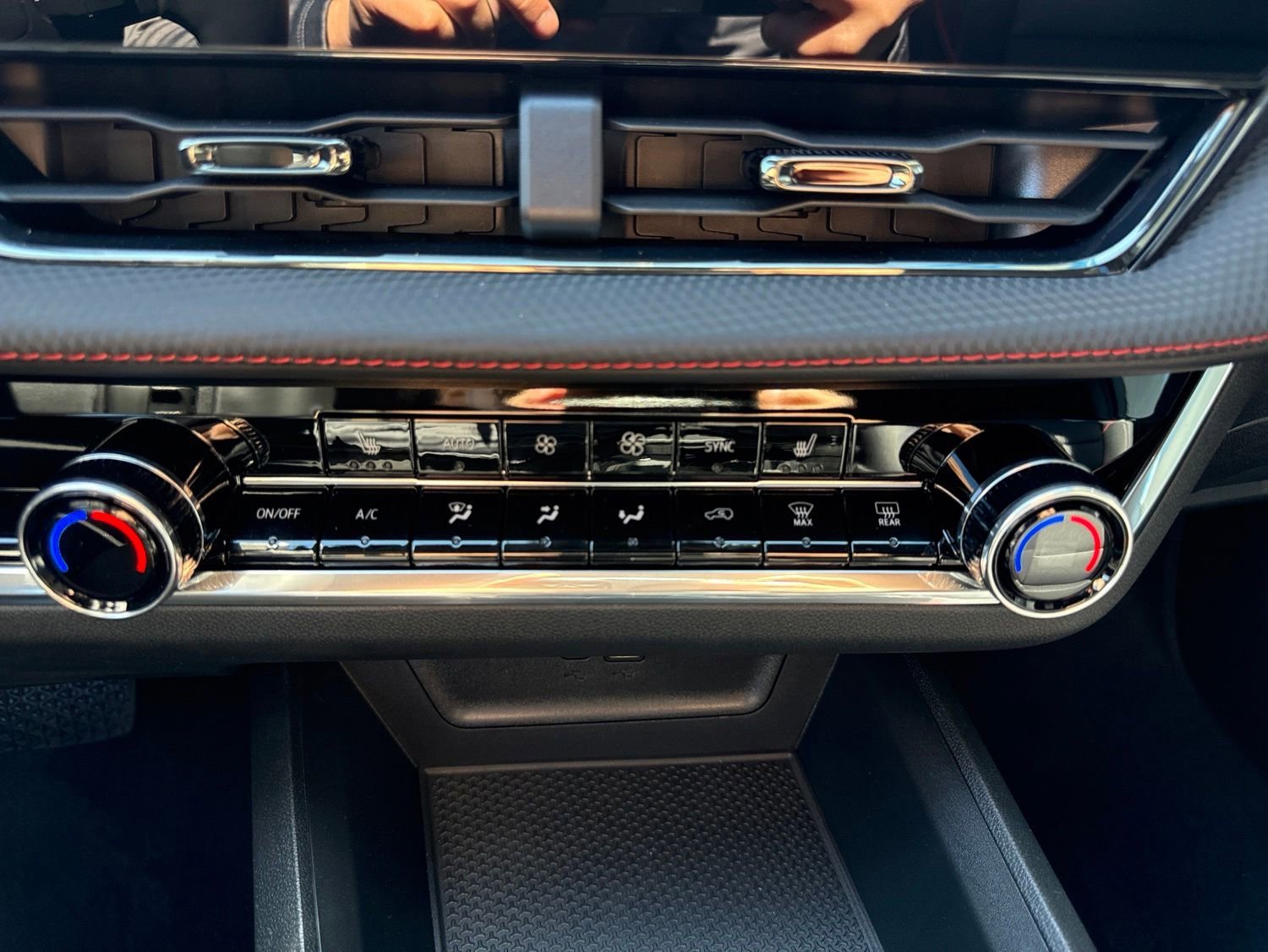 New 2026 Polar White Tricoat Chevrolet RS with Panoramic Sunroof - Safety and Technology Package image 22