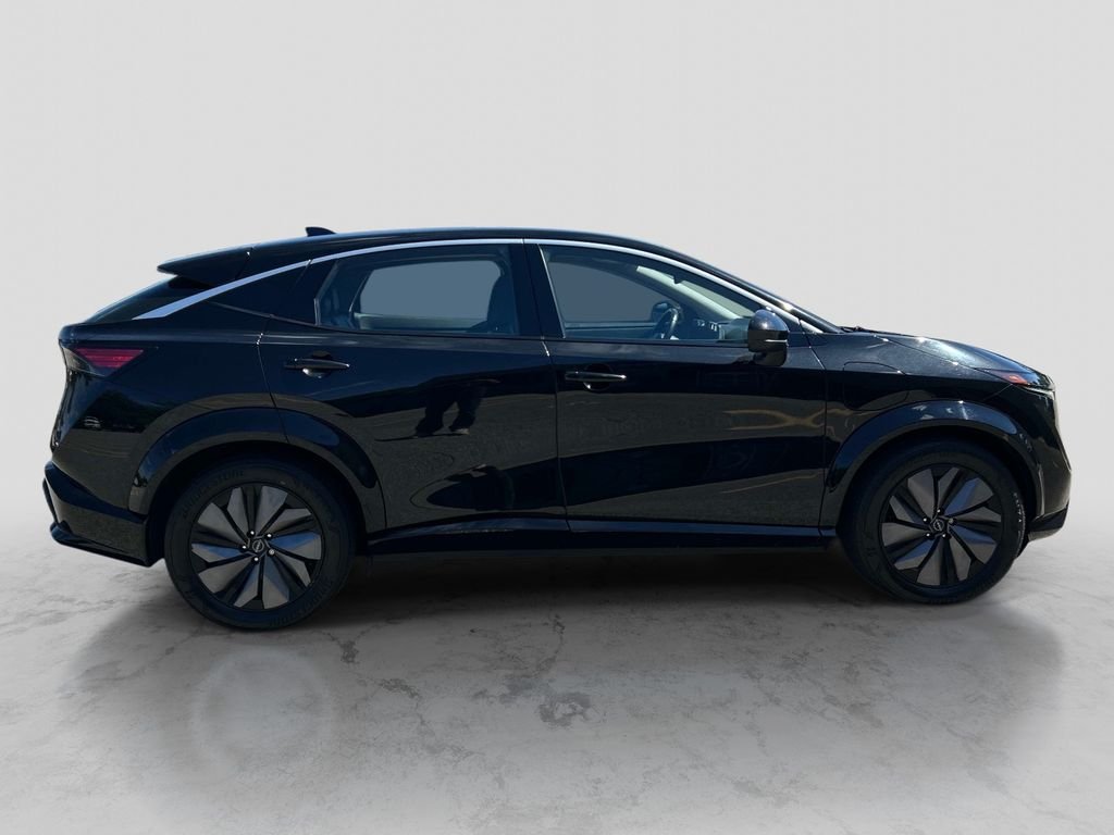 Used 2023 Black Nissan ENGAGE image 6