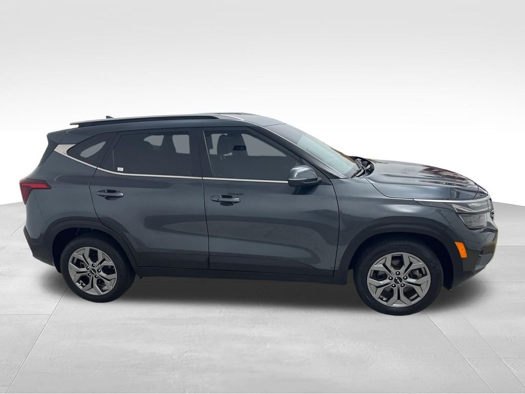Used 2024 Gray Kia S image 6