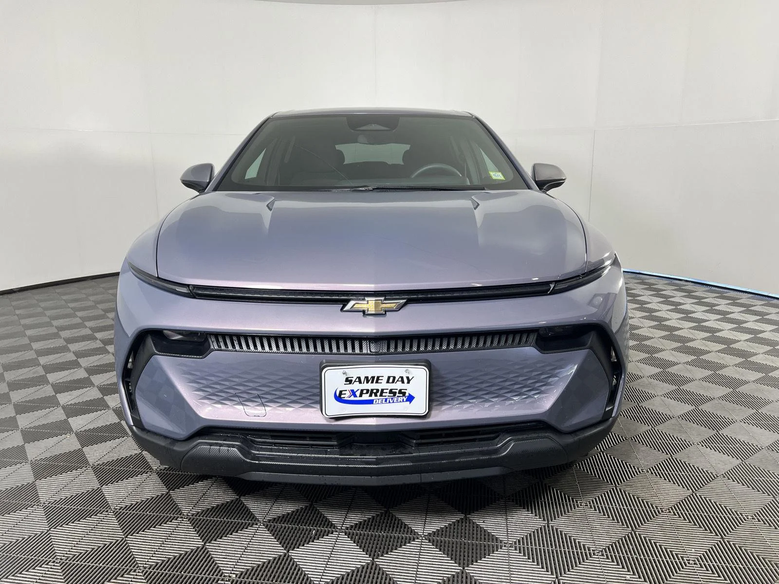 New 2026 Galaxy Gray Metallic Chevrolet LT image 28