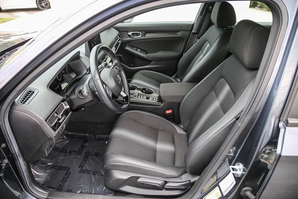 Certified Used 2025 Meteorite Gray Metallic Honda 4D SPORT image 45