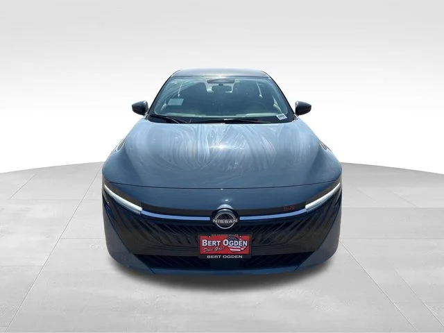 New 2027 Atlantic Gray Metallic / Super Black Two-tone Nissan SR image 2