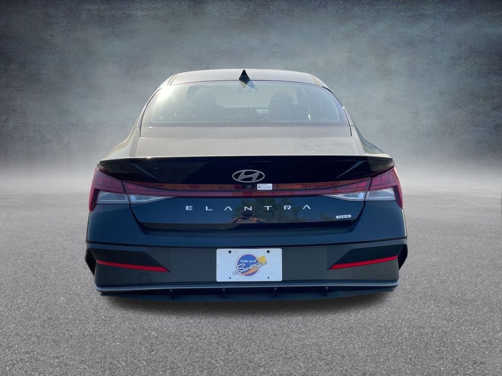 2025 Hyundai Elantra Blue - Photo 30