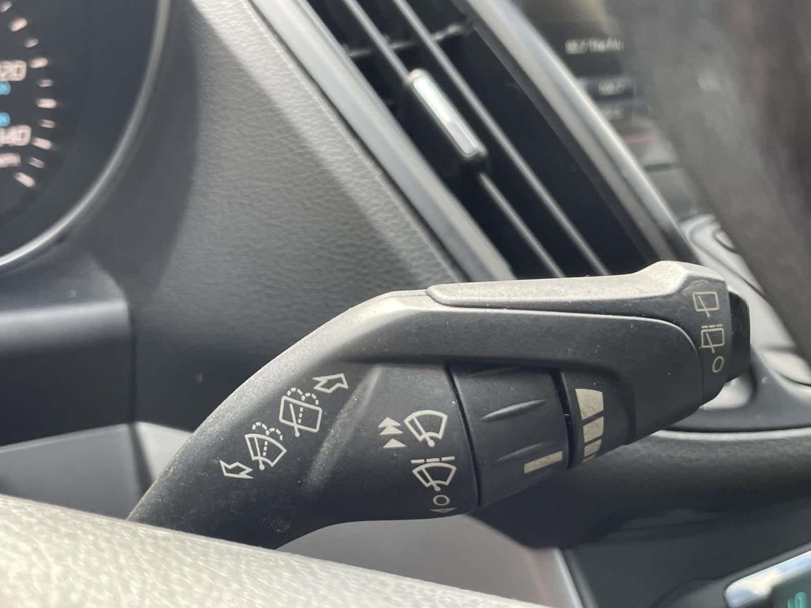 Used 2014 Sunset Metallic Ford SE image 33