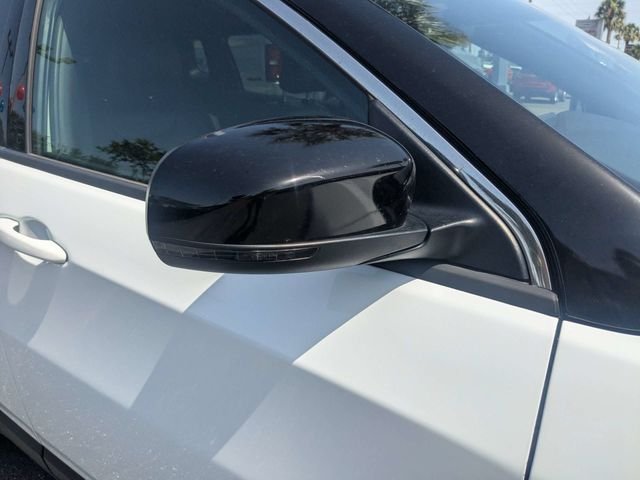Certified Used 2024 White Jeep Limited image 12