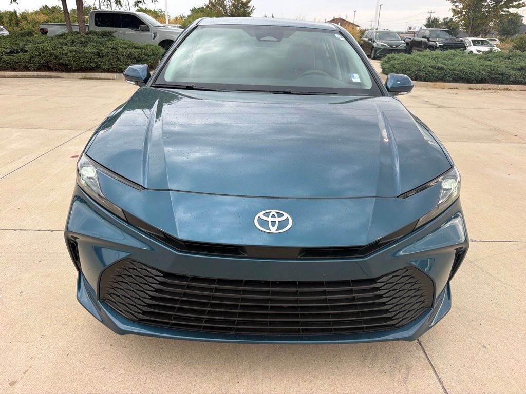 Used 2026  Toyota LE image 2