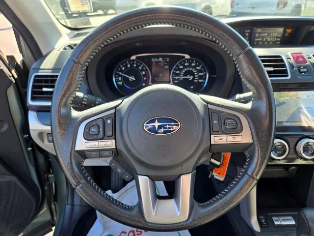 Used 2018 Green Subaru 2.5i Limited image 33