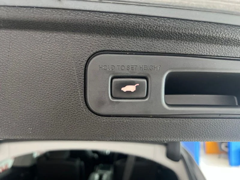 Used 2019  Honda EX-L image 9