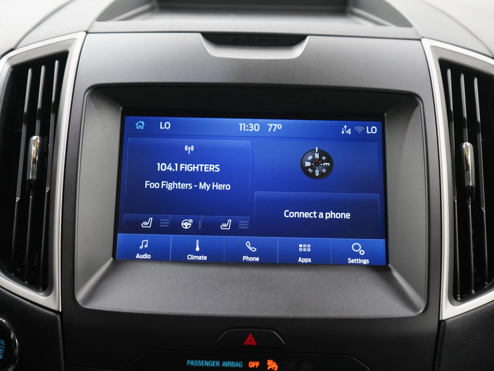 Used 2020 Black Ford SEL image 18