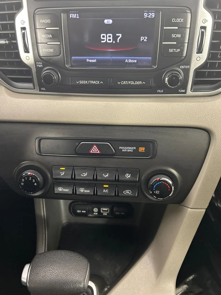 Used 2017 Red Kia LX image 14