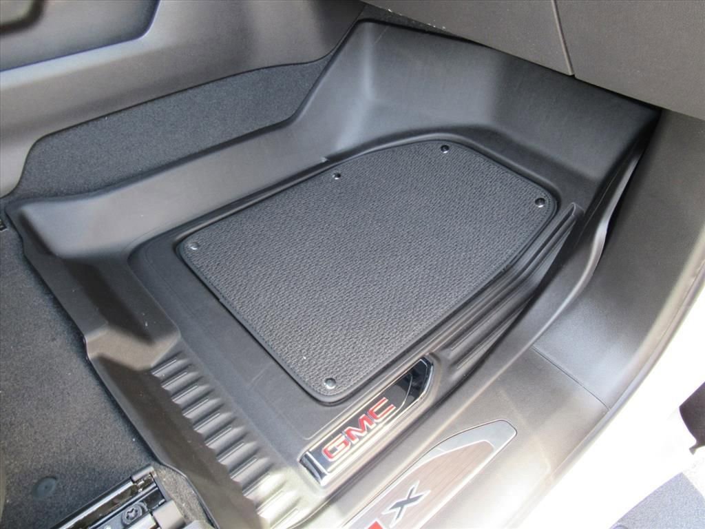 2026 GMC Sierra 1500 AT4X - Photo 34