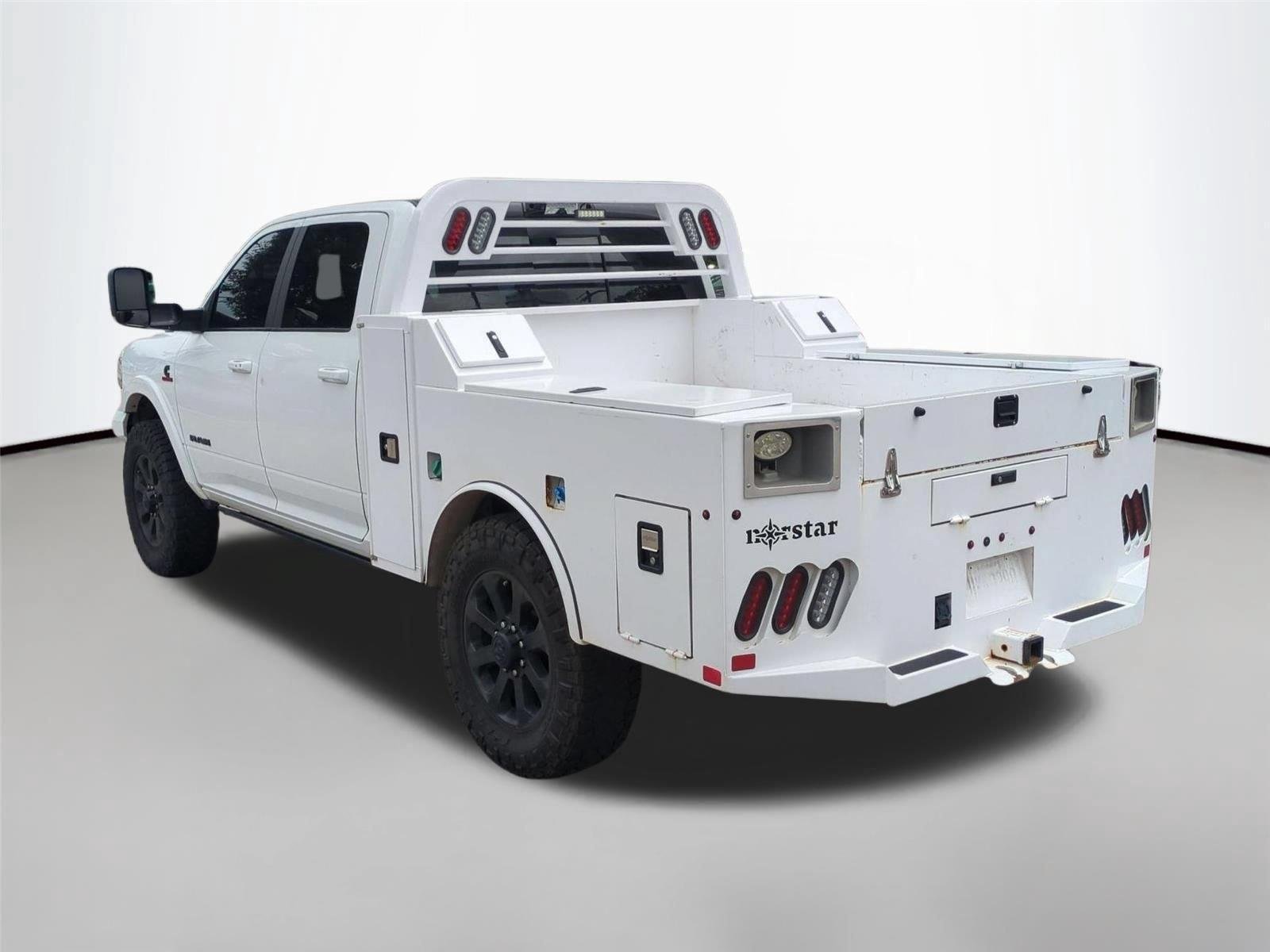 Used 2022 Bright White Clearcoat Ram Laramie image 3