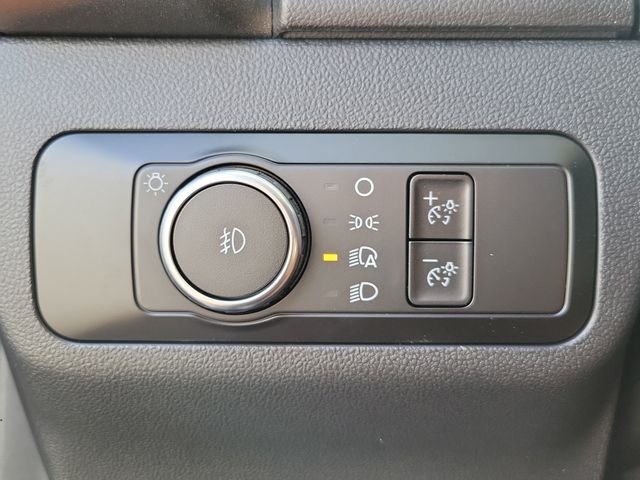 New 2026 Carbonized Gray Metallic Ford Outer Banks® image 15