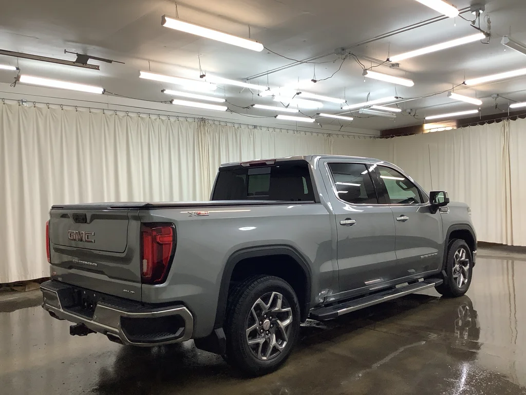 Used 2024 Sterling Metallic GMC SLT image 6