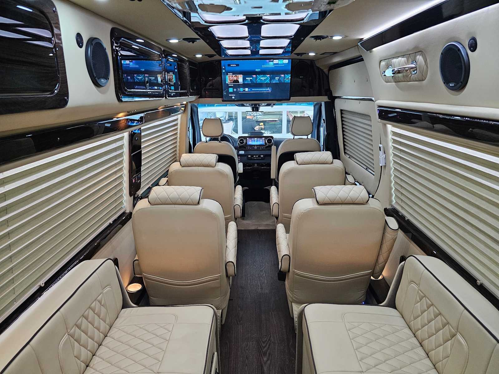 New 2026 Obsidian Black Metallic Mercedes-Benz Avenger Series RV image 38