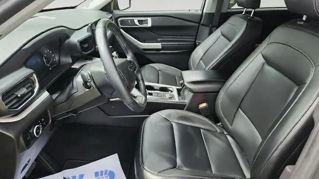 Certified Used 2023 Gray Metallic Ford XLT image 11