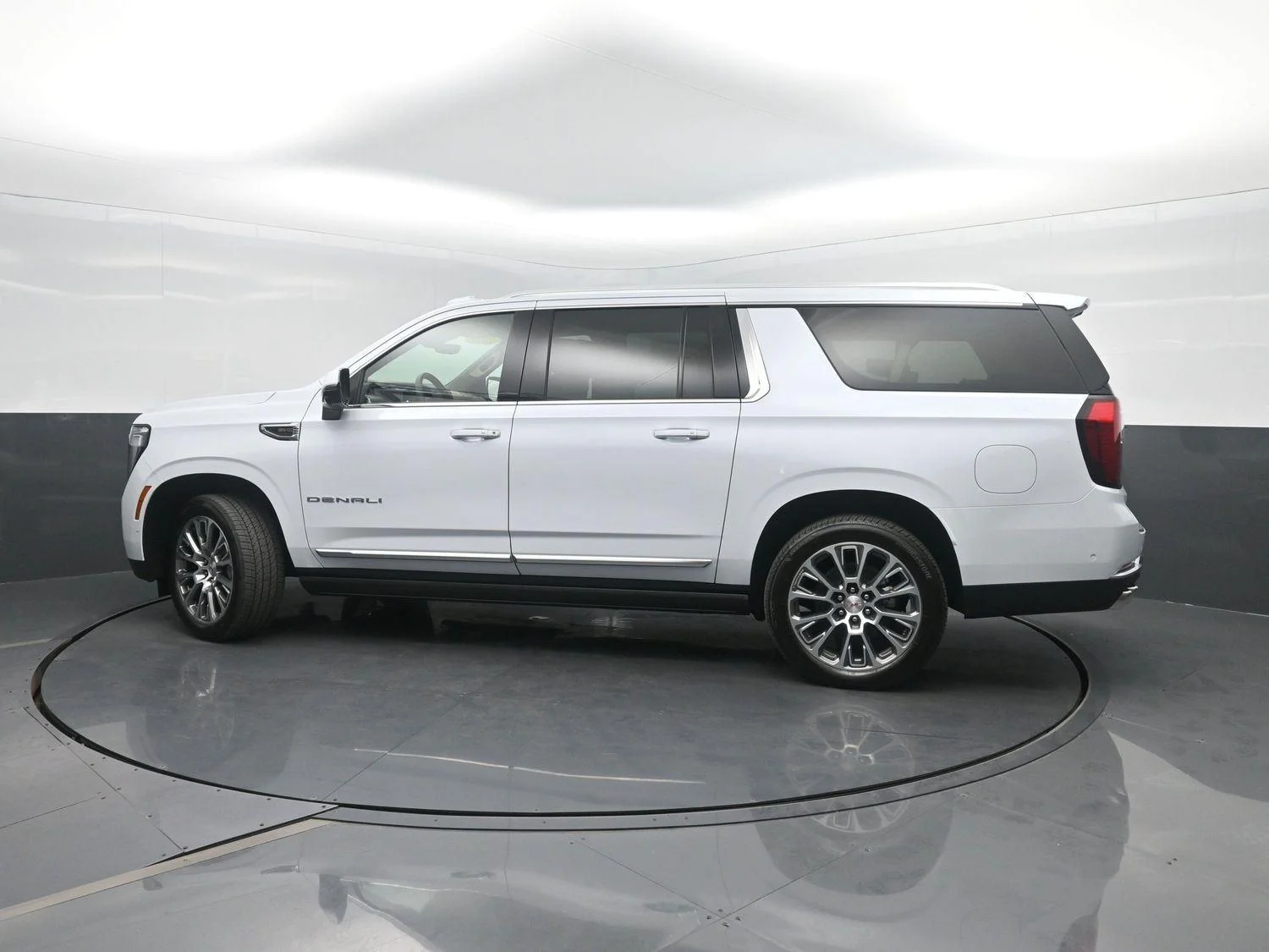 New 2026 Glacier White Tricoat GMC Denali image 50