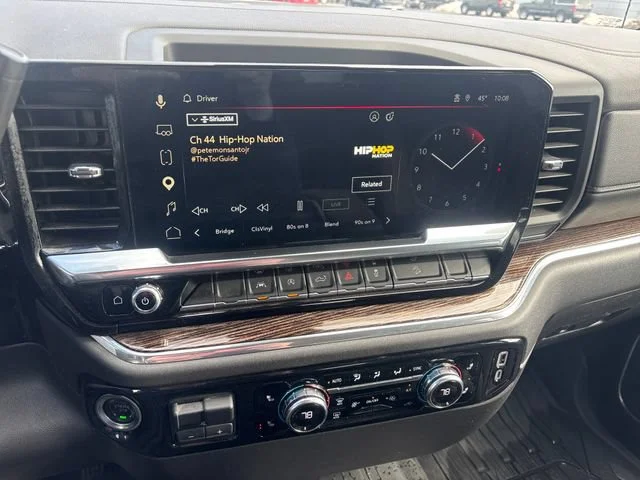 Used 2024 Sterling Metallic GMC Elevation image 29