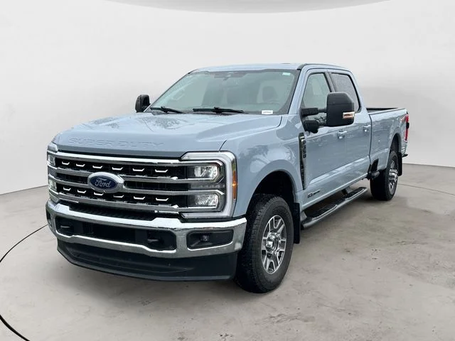 Used 2025 Gray Ford Lariat image 1
