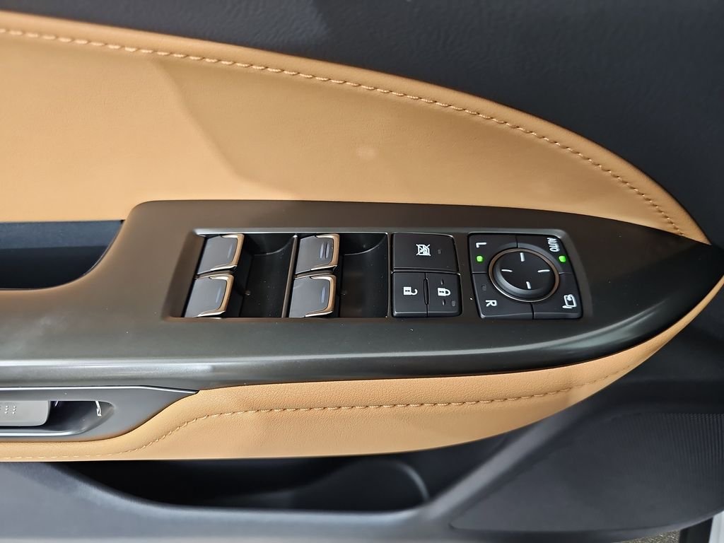 2026 Lexus NX 450h+ Luxury - Photo 28