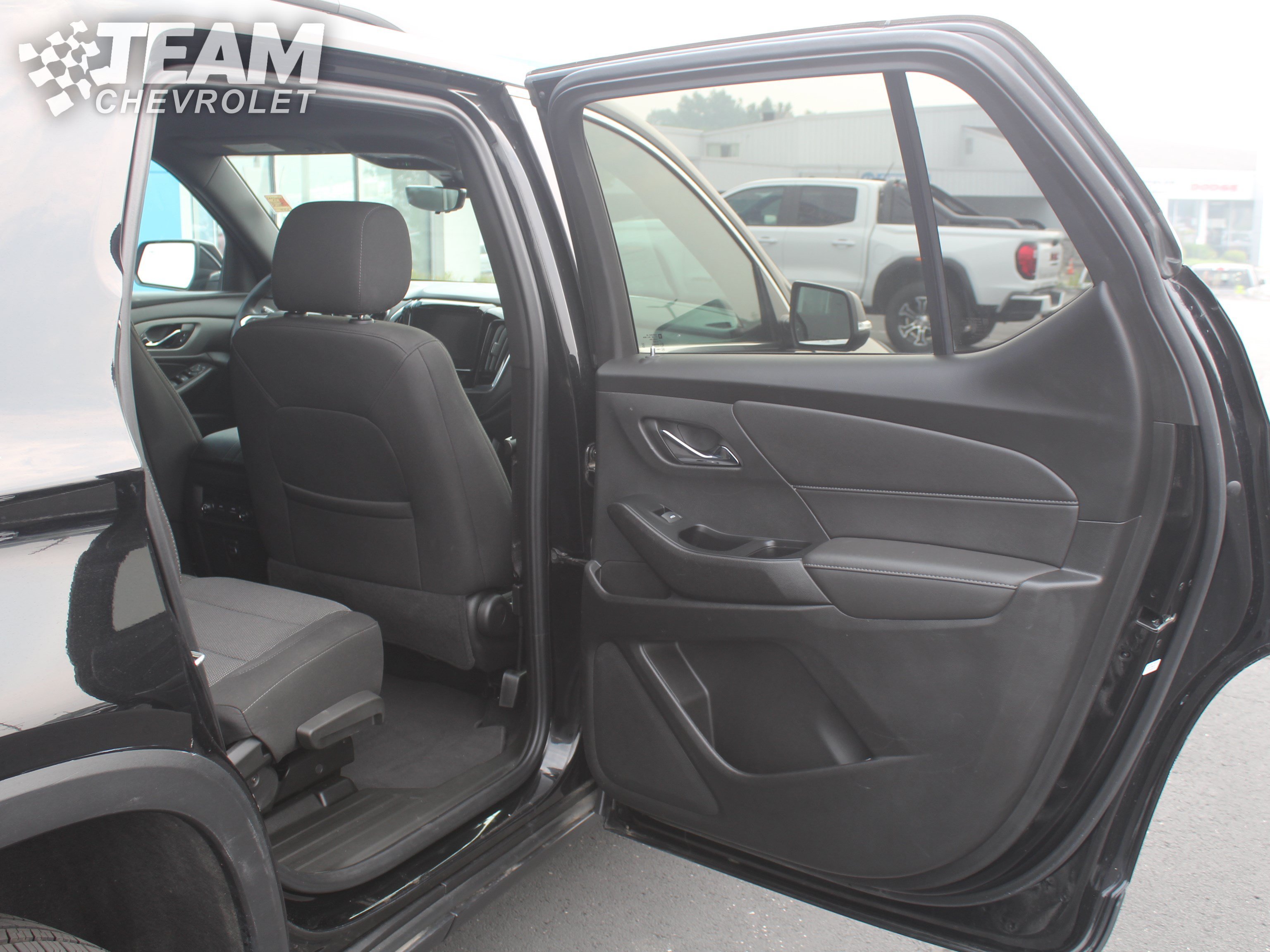 Used 2023 Mosaic Black Metallic Chevrolet LT Cloth image 24