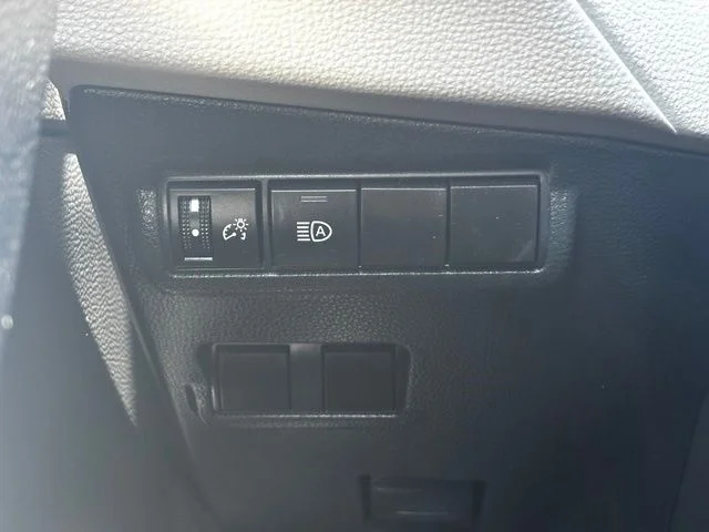 Used 2023 Beige Toyota L image 17