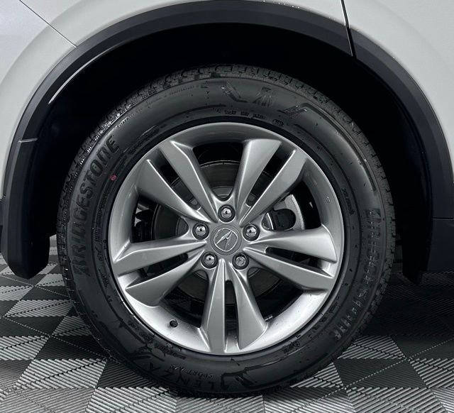 Certified Used 2026 Platinum White Pearl Acura SH-AWD image 10