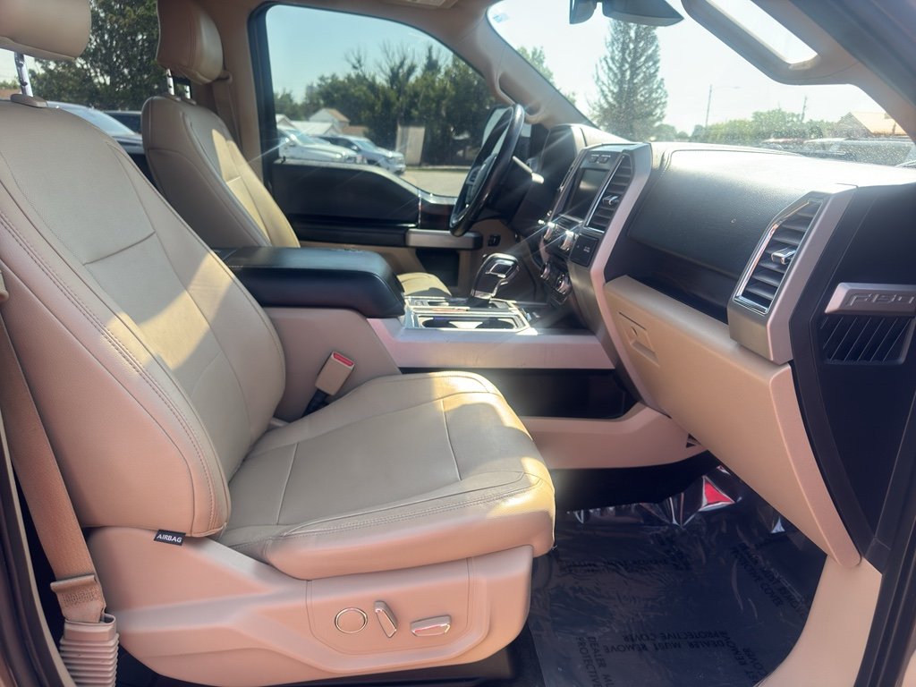 Used 2015 Brown Ford Lariat image 17