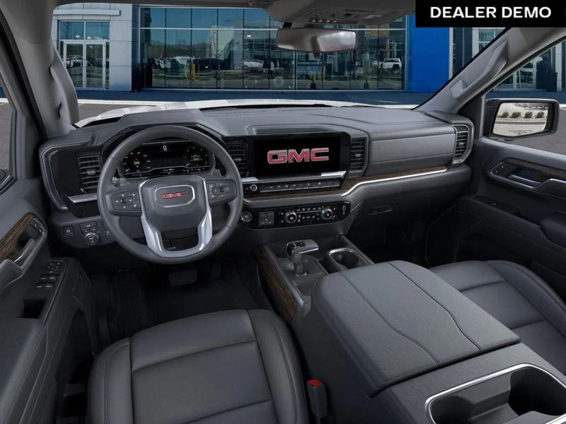 Used 2026  GMC Elevation image 15