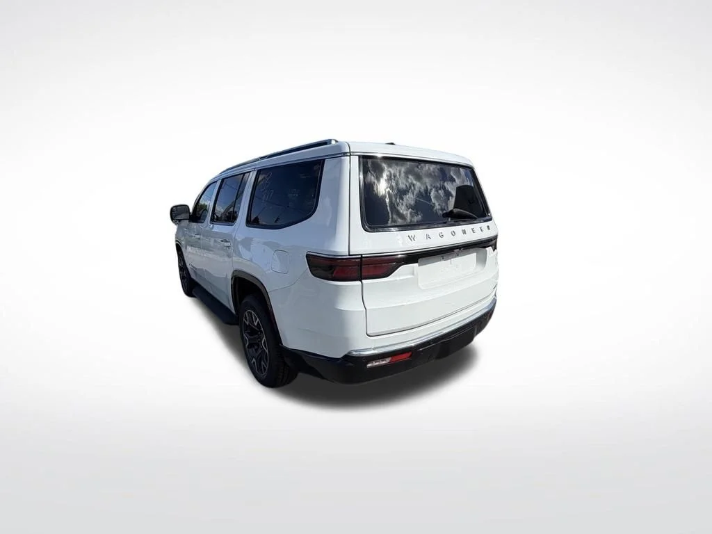 Used 2024 White Jeep Series III image 3