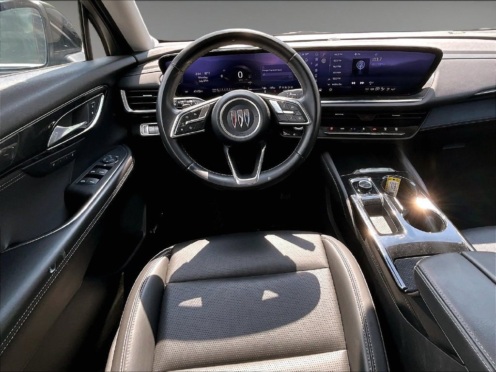 Used 2024 Ebony Twilight Metallic Buick Preferred image 17