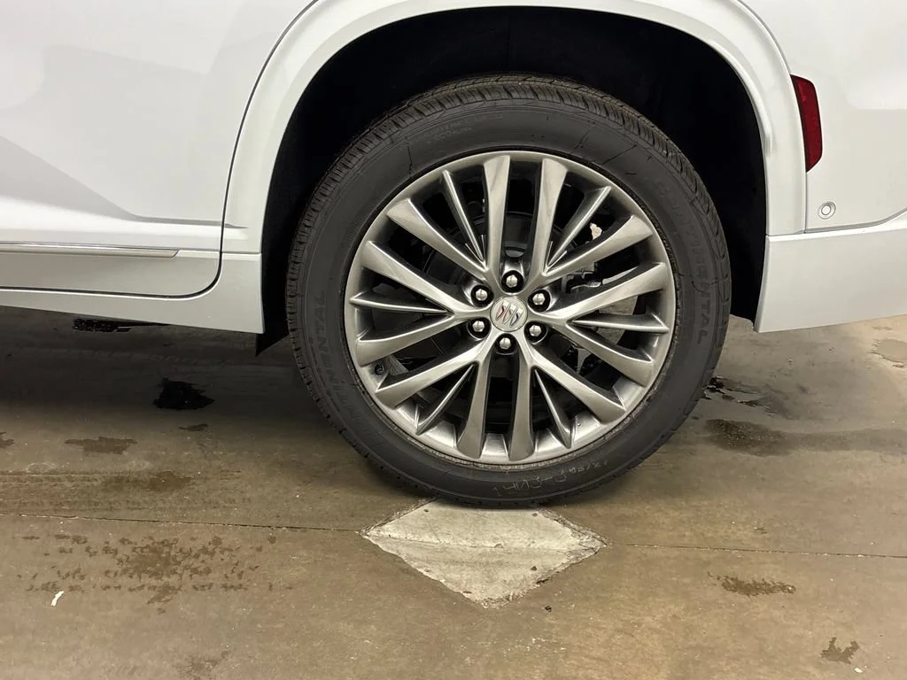 2026 Buick Enclave Avenir - Photo 11