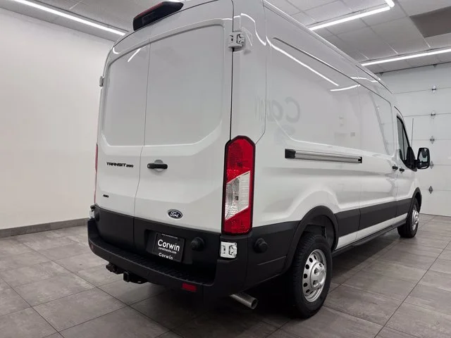 New 2026 White Ford Base image 5