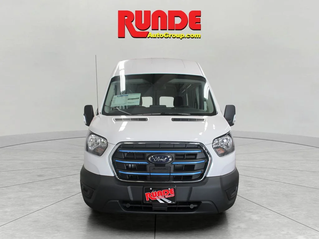 New 2023 OXFORD WHITE Ford Base image 8