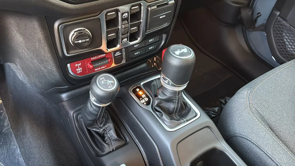 2026 Jeep Wrangler 4-Door Willys - Photo 29