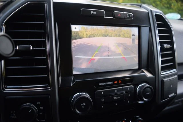 Used 2018 White Ford XLT image 10