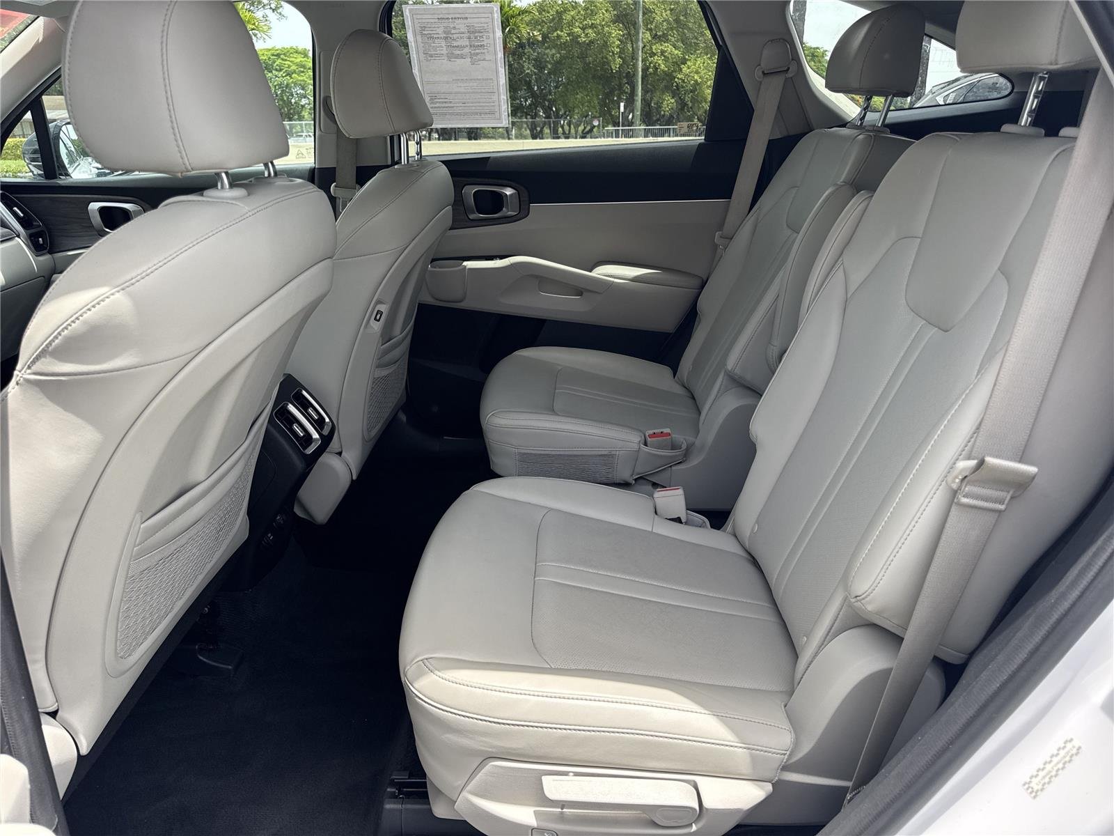 Used 2021 Glacial White Pearl Kia EX image 19