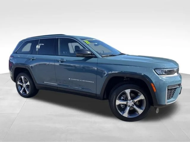 2026 Jeep Grand Cherokee Limited 4x4's photo