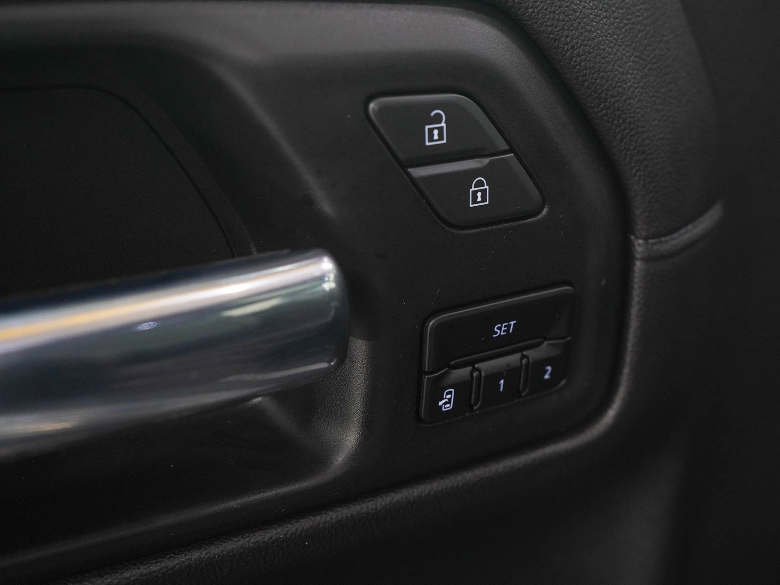 Used 2020 SATIN STEEL METALLIC Chevrolet High Country image 23