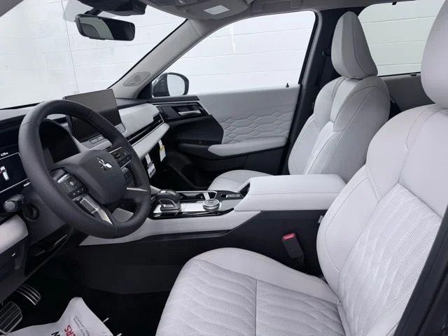 New 2026  Mitsubishi SEL image 22