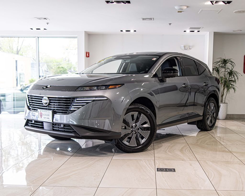 Used 2026 Gray Nissan SL image 1