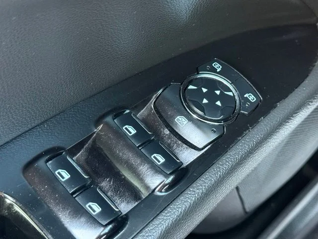 Used 2014 Tuxedo Black Metallic Ford SE image 18