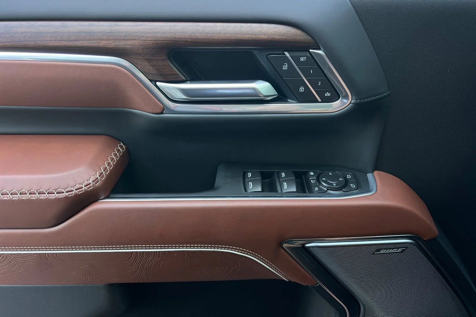 2026 GMC Sierra 2500HD Denali Ultimate - Photo 9