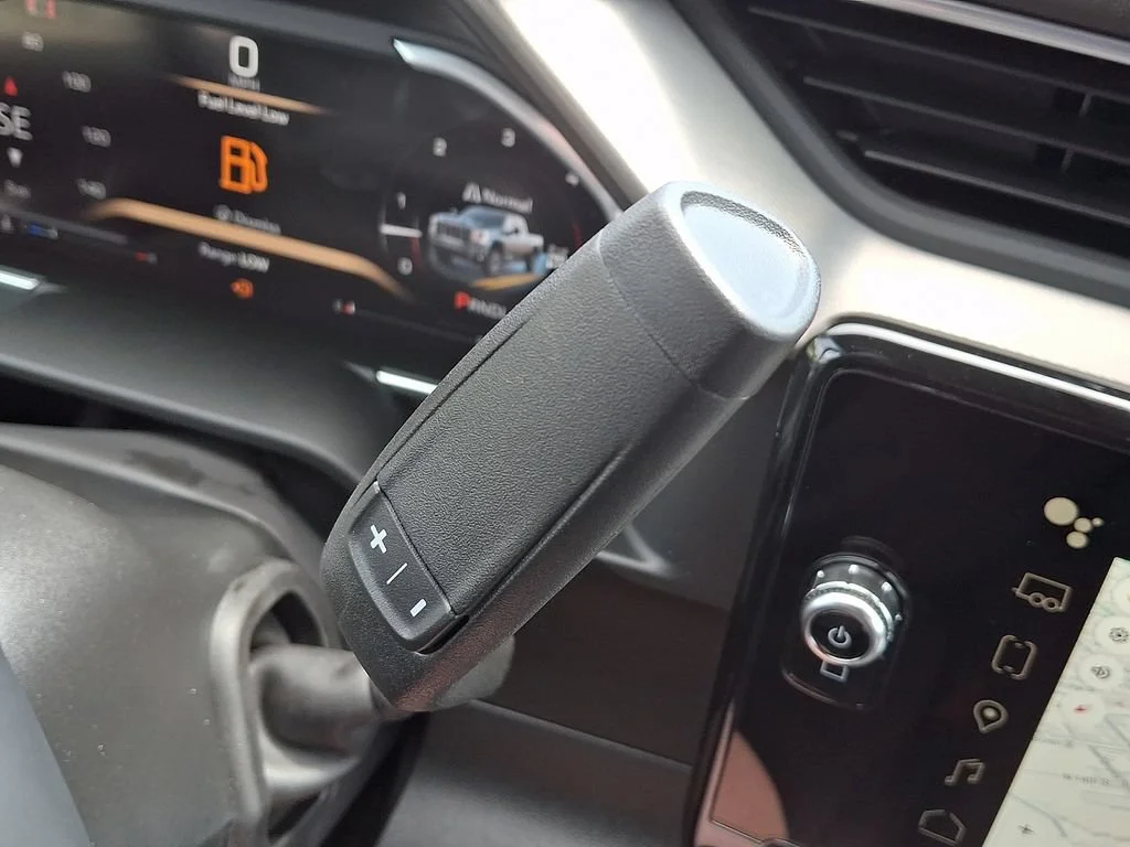2026 GMC Sierra 3500HD Denali - Photo 8