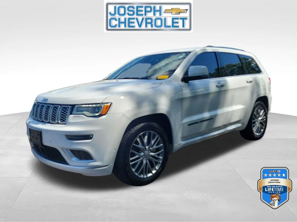 Used 2017 White Jeep Summit image 2