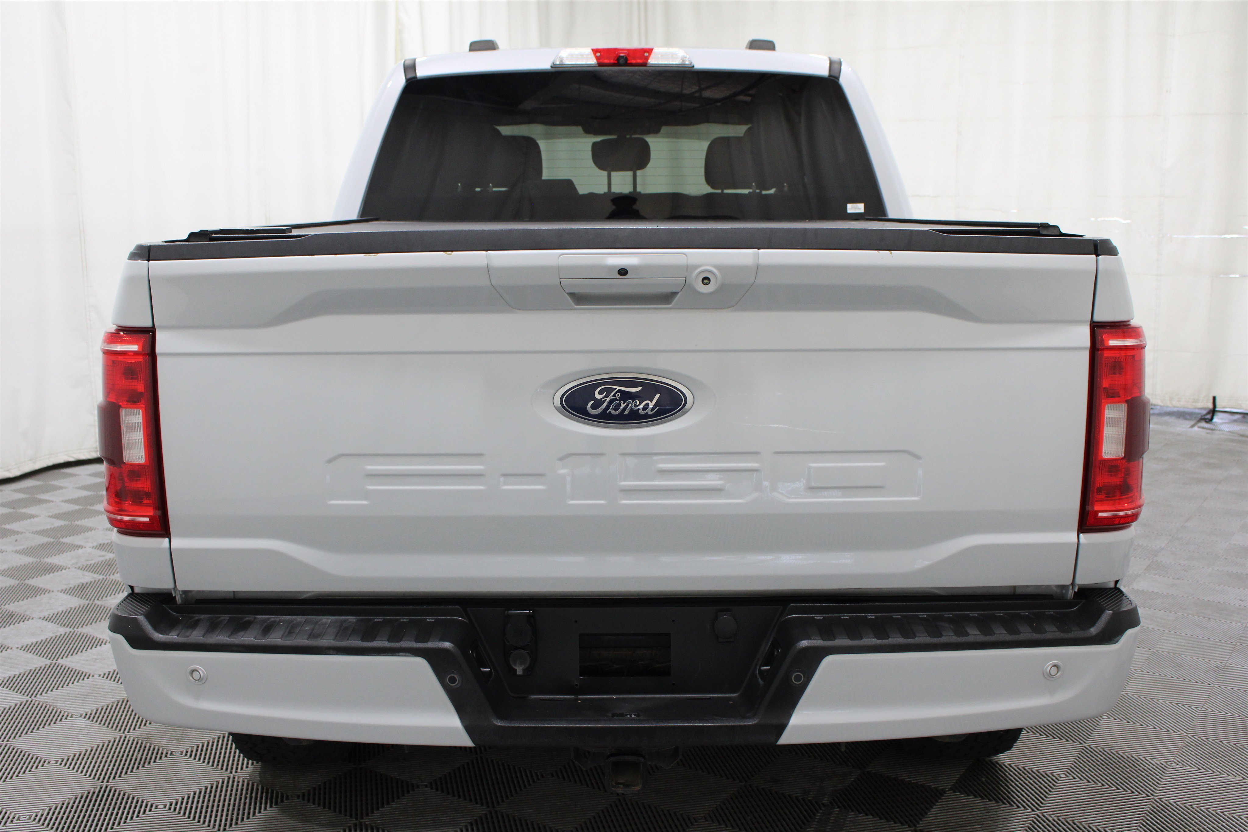 Used 2021 Space White Metallic Ford XLT image 31