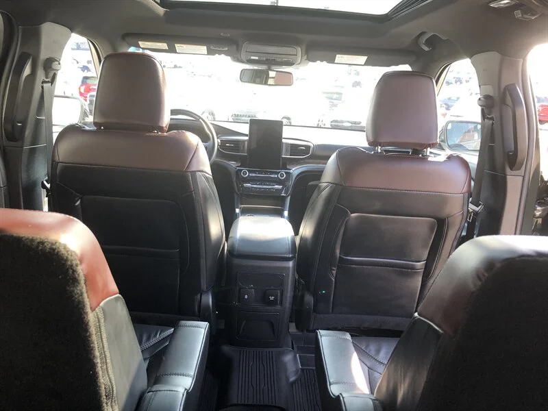 Used 2022 Grey Ford Platinum image 22