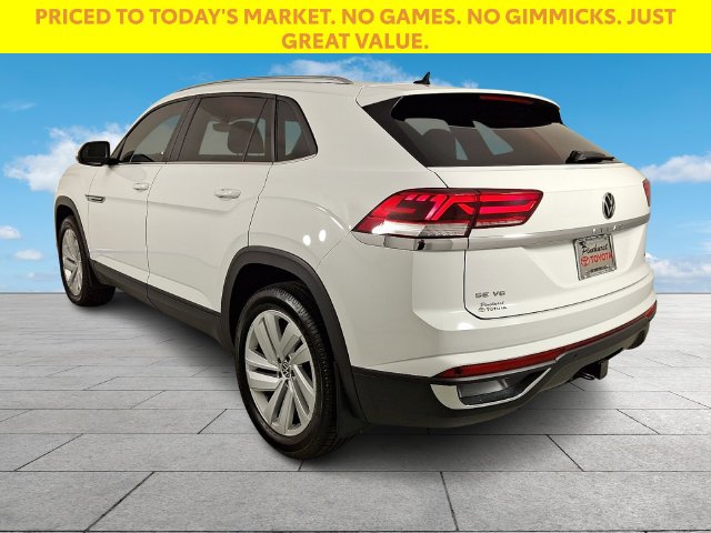 Used 2022 White Volkswagen 3.6L V6 SE w/Technology image 5