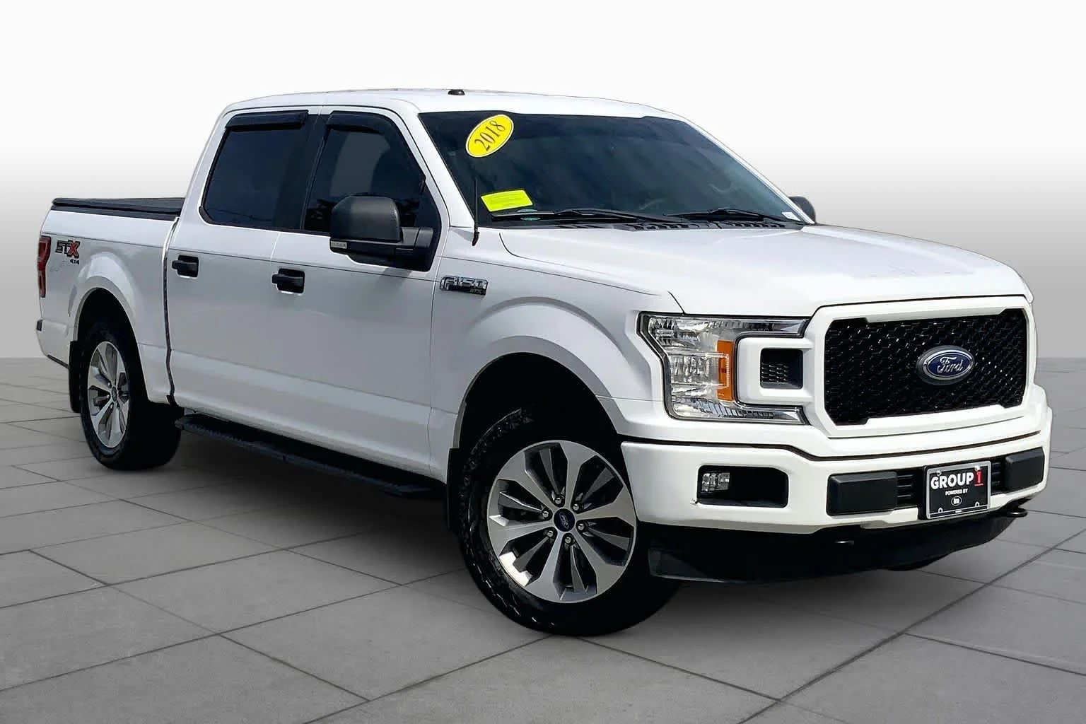 Used 2018 Oxford White Ford XL image 3